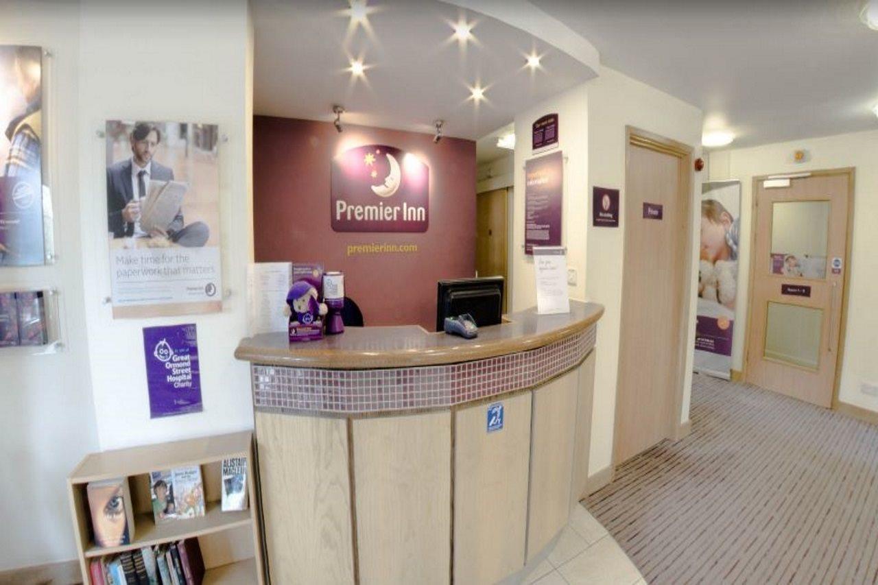 Premier Inn Portsmouth Horndean Exteriér fotografie