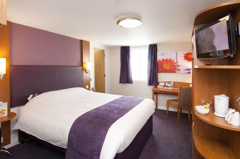 Premier Inn Portsmouth Horndean Exteriér fotografie